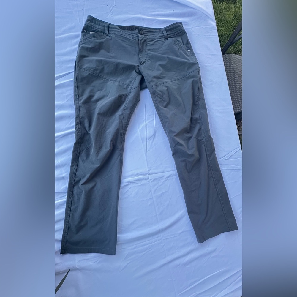 Kuhl Gray  Straight Leg Cotton Blend